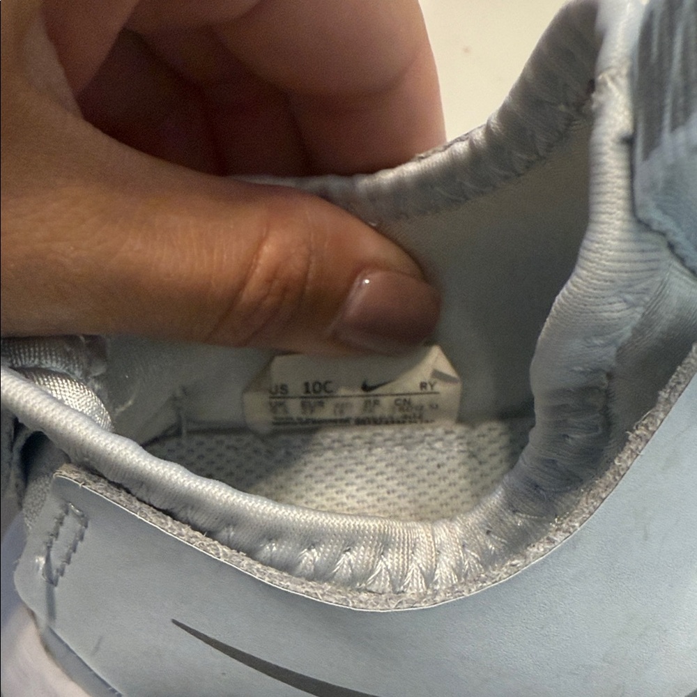 Nike Kids Light Blue Sneakers - Picture 4 of 5